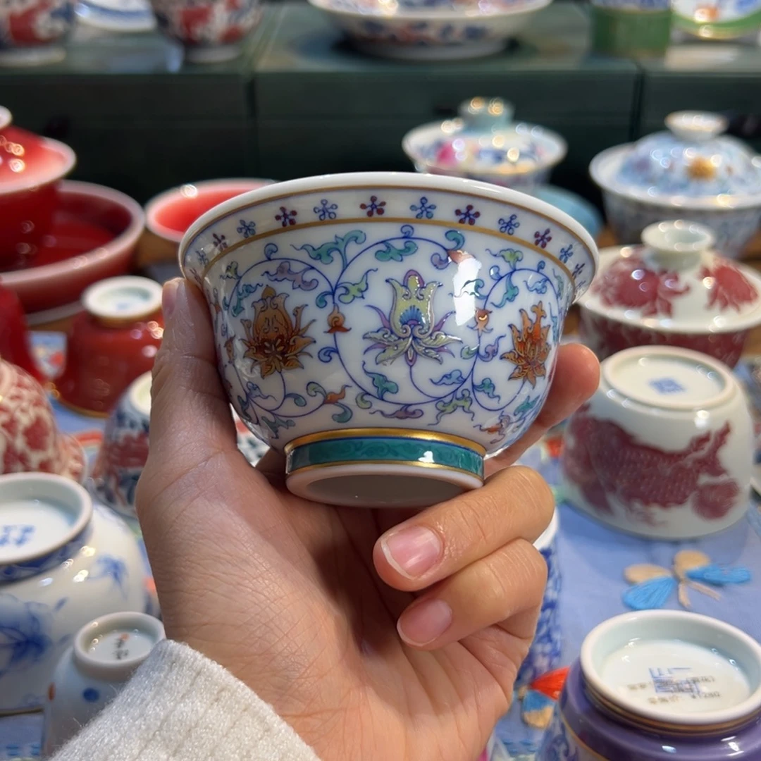 冉月观隐错金银压手