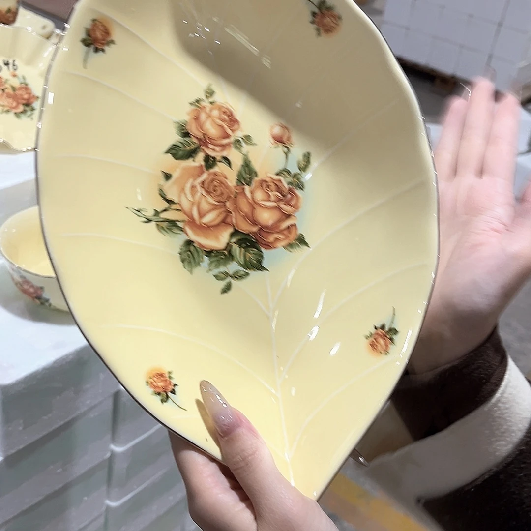 高端陶瓷………………………………1个12寸 6666666