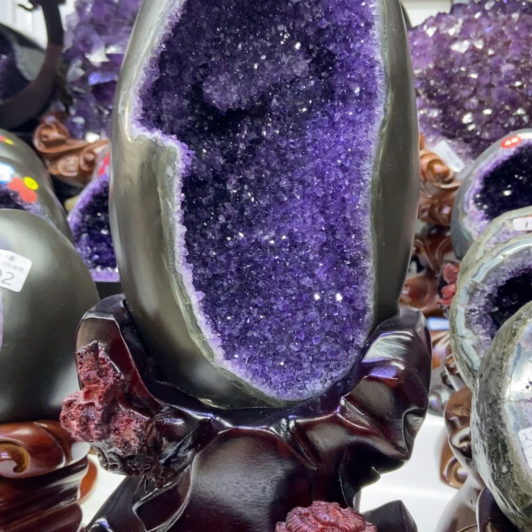 柳***林未镶嵌紫晶大型摆件（非配饰）涵涵