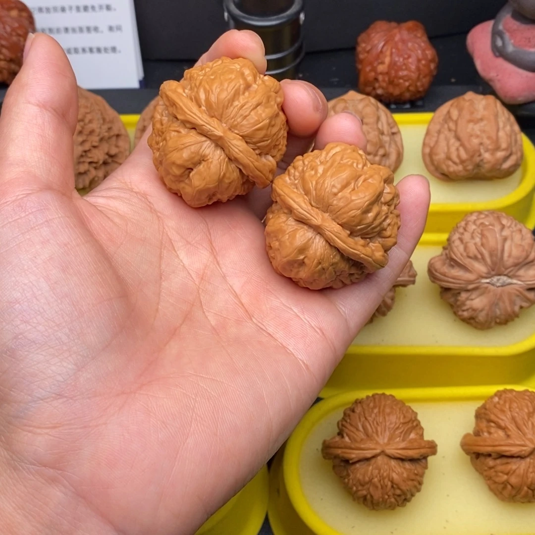 把件核桃39蛤蟆头修尖