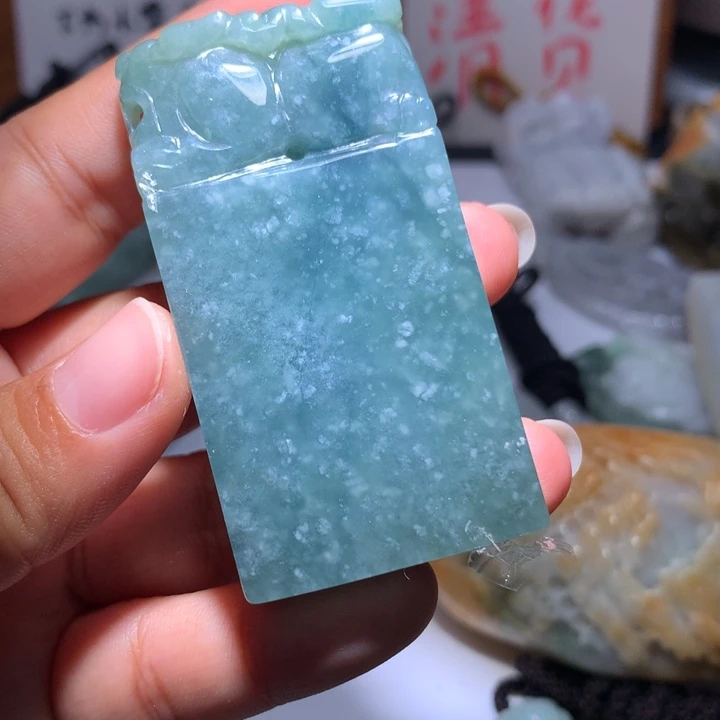 翡翠未镶嵌颈饰保真天然A货翡翠