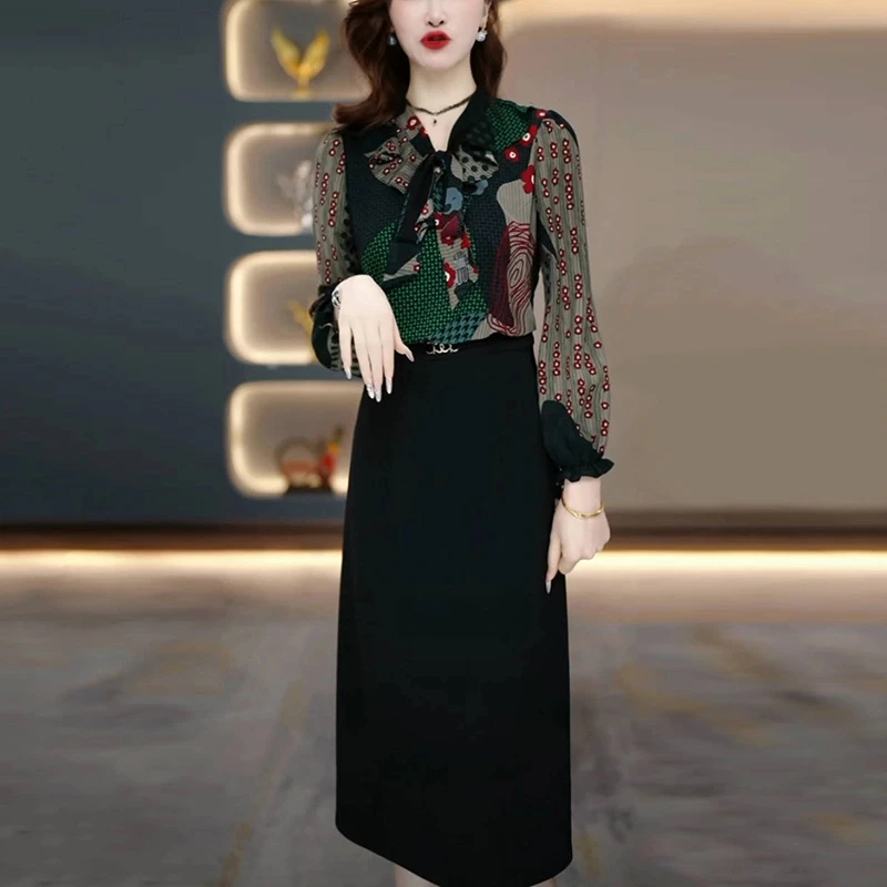 轻奢外出洋气裙子女款爆款2025新款高级感气质收腰显瘦高贵连衣裙