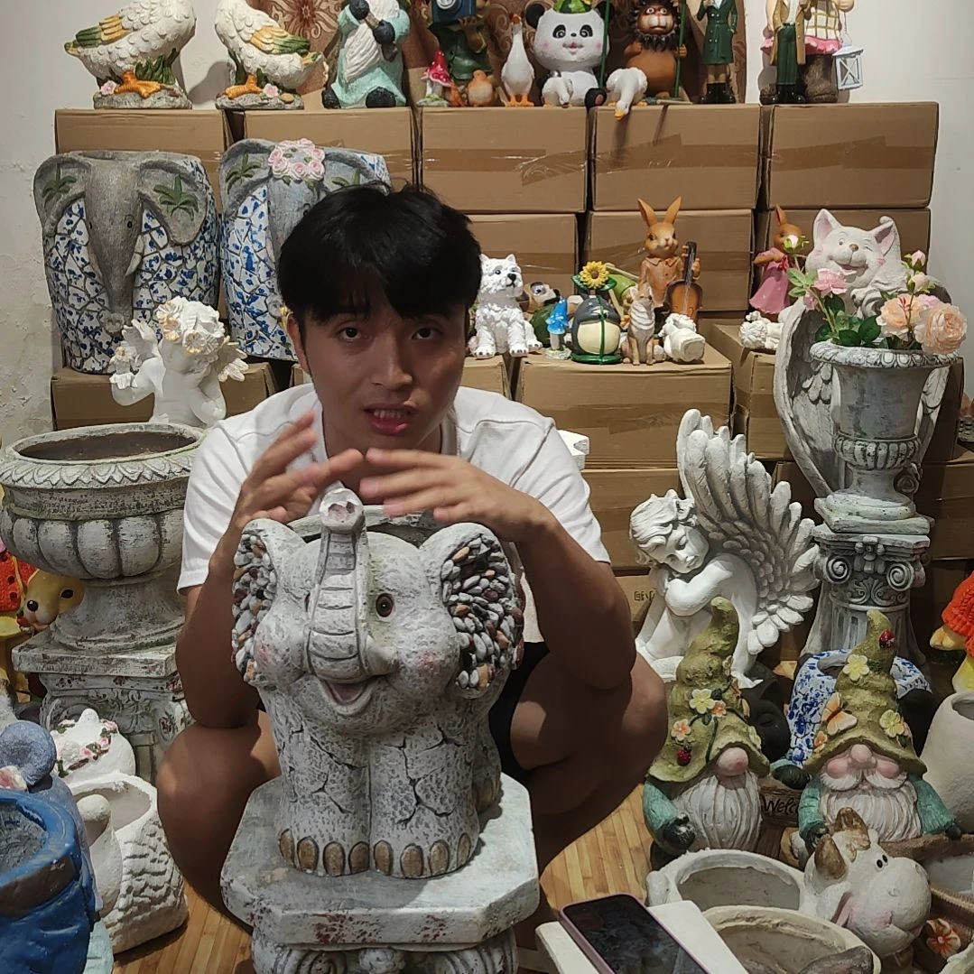 合成树脂灰色大象花盆