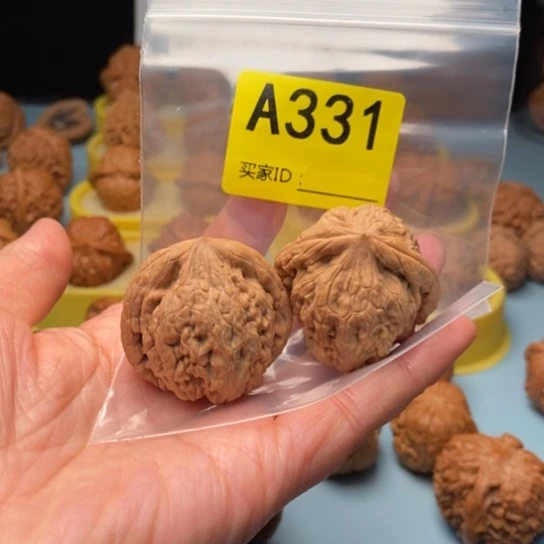 Z***Q吊坠文玩核桃虎头王 38