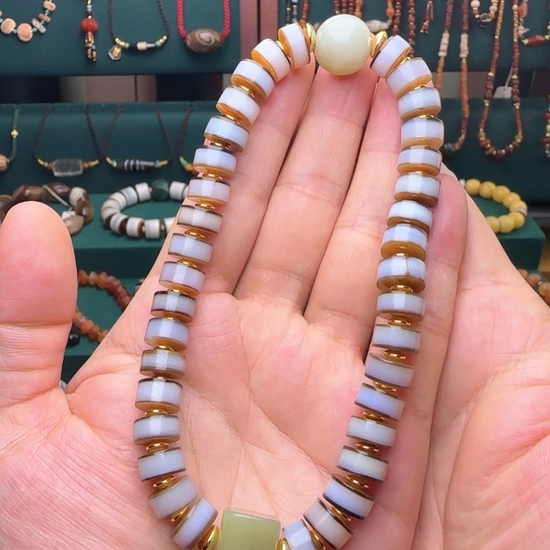 未镶嵌颈饰玛瑙/玉髓