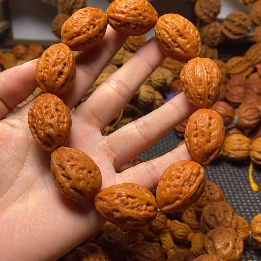 @***风手串文玩核桃大枣手串