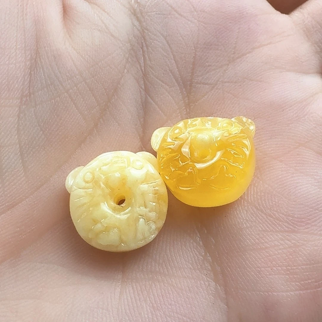 未镶嵌蜜蜡珠宝奇石