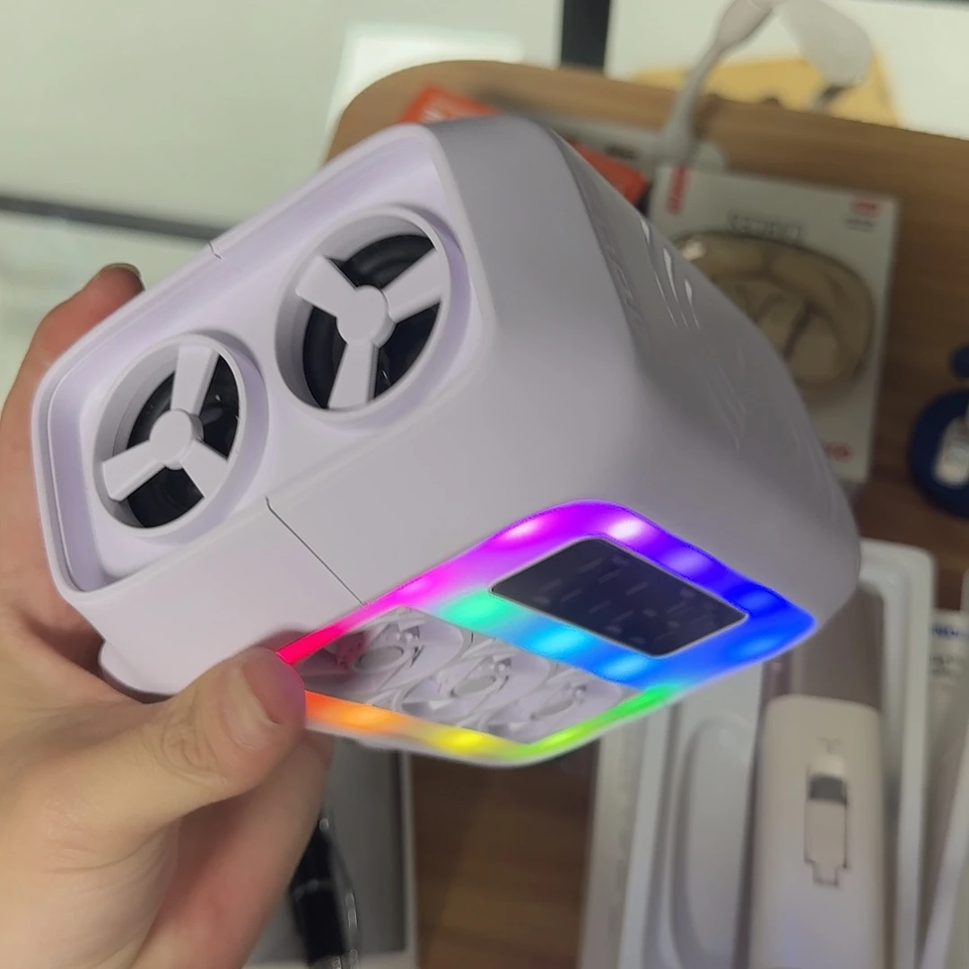 95新z1白色蓝牙音响