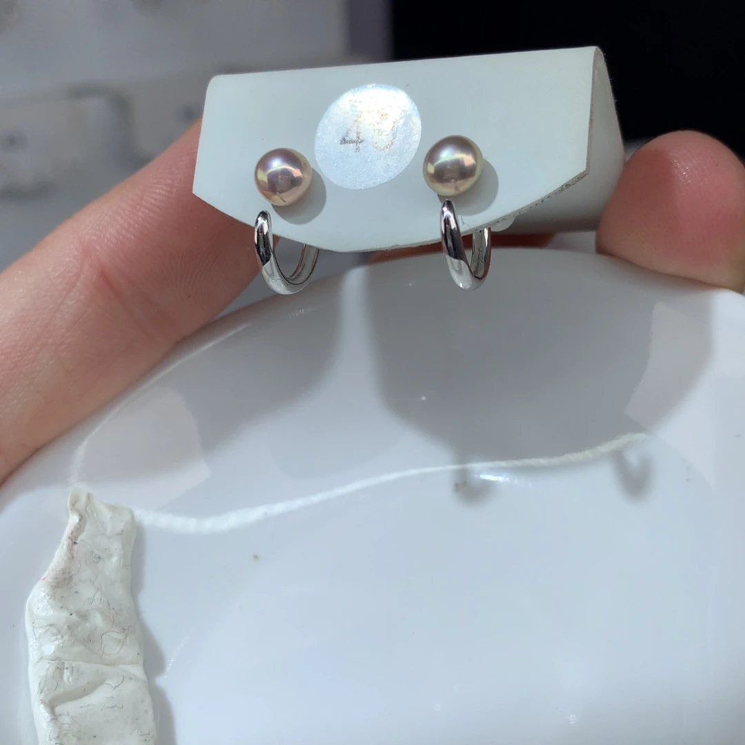 小****银S925镶嵌淡水珍珠耳饰