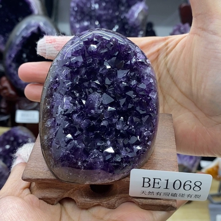 水晶未镶嵌大型摆件（非配饰）