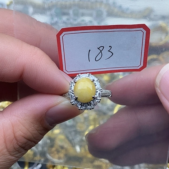 翡翠未镶嵌戒指183