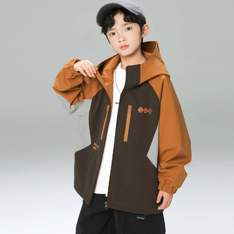 男童外套春秋款冲锋衣2025新款春季衣服中大儿童男孩春装痞帅气潮