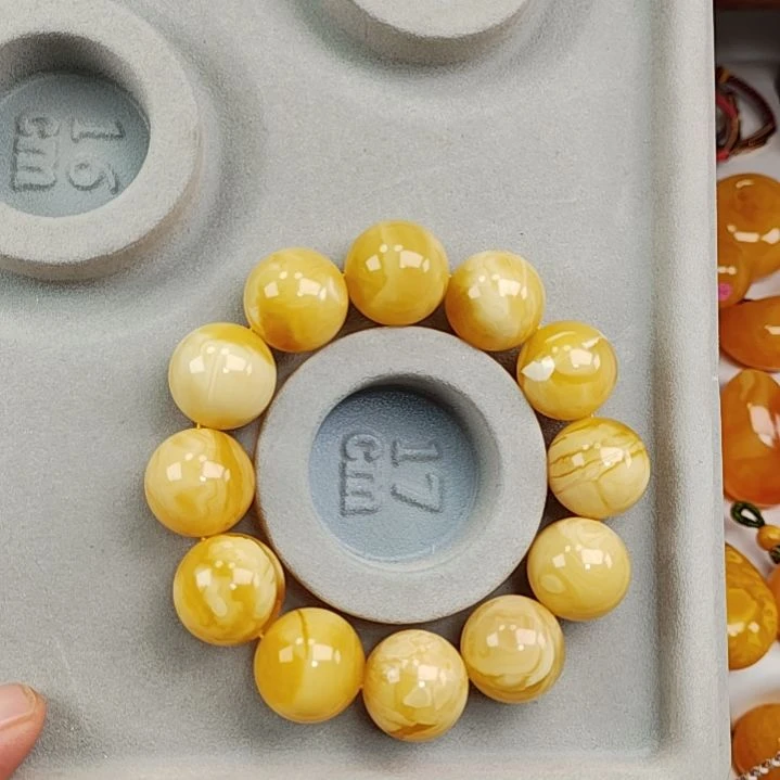 蜜蜡手串未镶嵌手串19