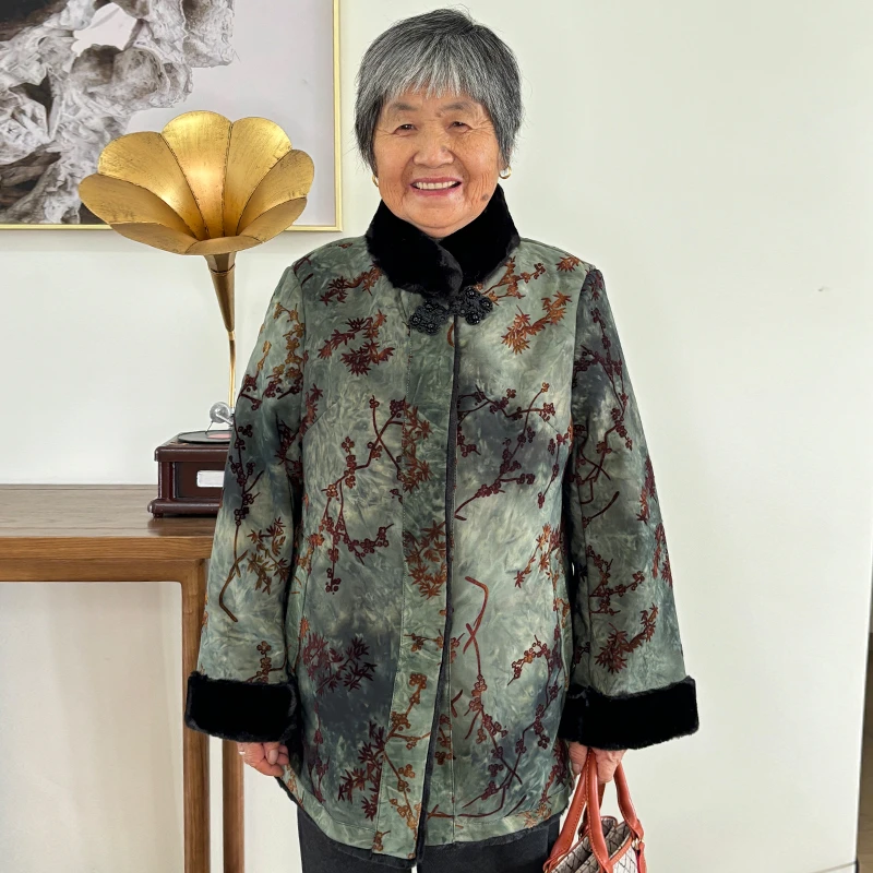 奶奶秋冬装加绒服装中老年气质皮毛外套保暖老太太冬季女洋气棉衣