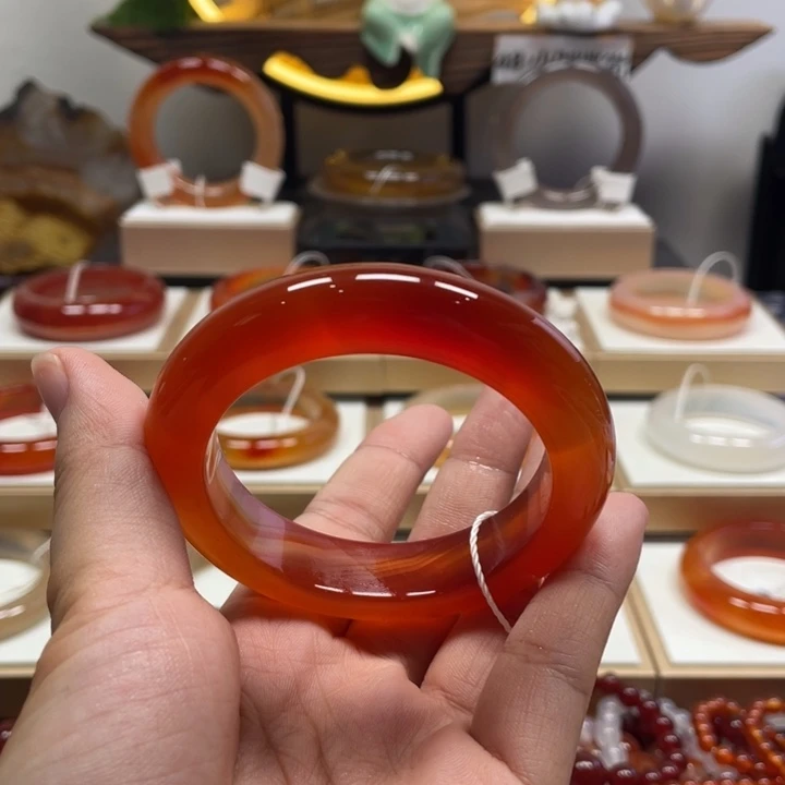 玛瑙/玉髓未镶嵌手镯