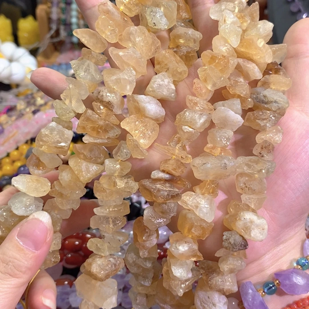 玛瑙/玉髓未镶嵌珠宝半成品原矿黄水晶一条