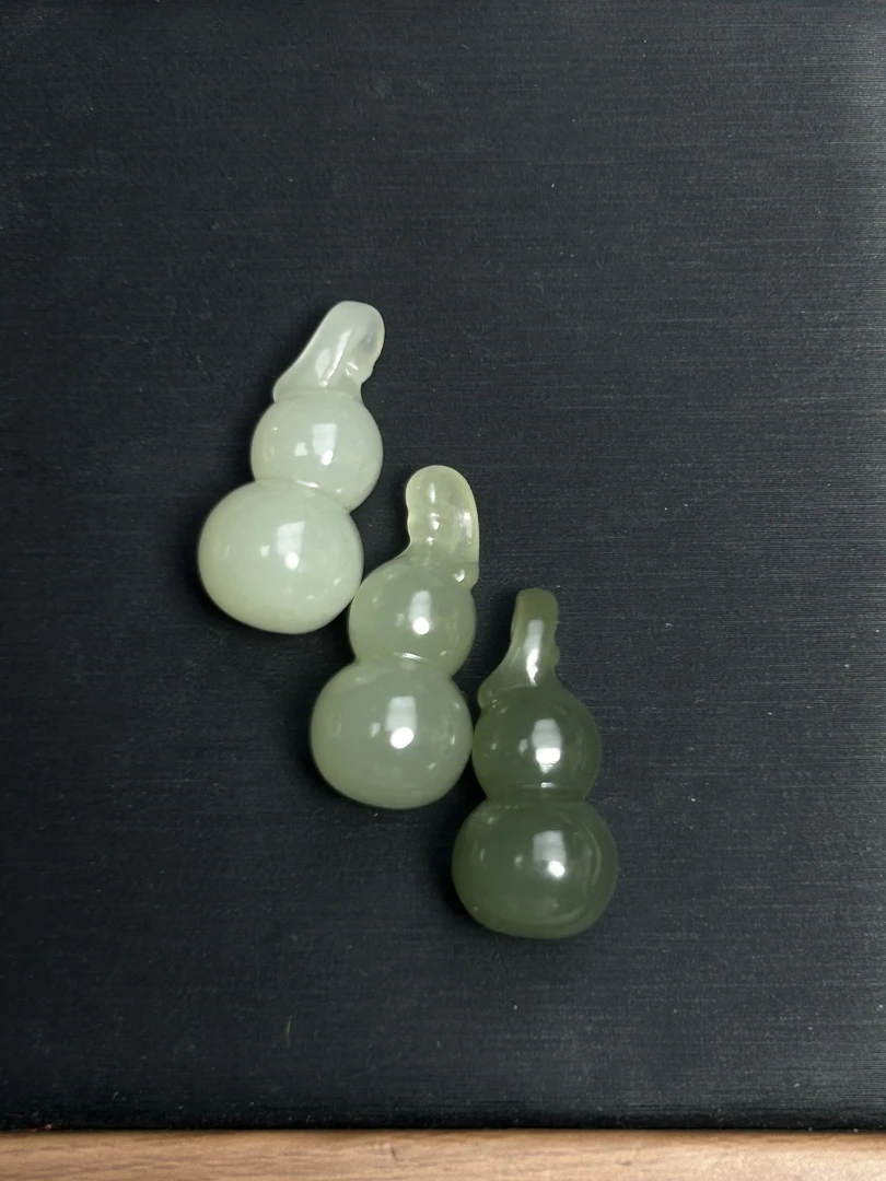 天然和田玉手工雕刻小葫芦精美百搭 多样性发货（拍一发一）