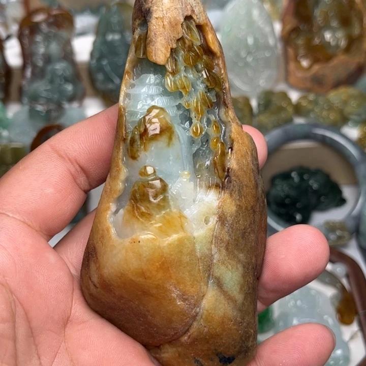 禅***莲翡翠未镶嵌颈饰山水摆件