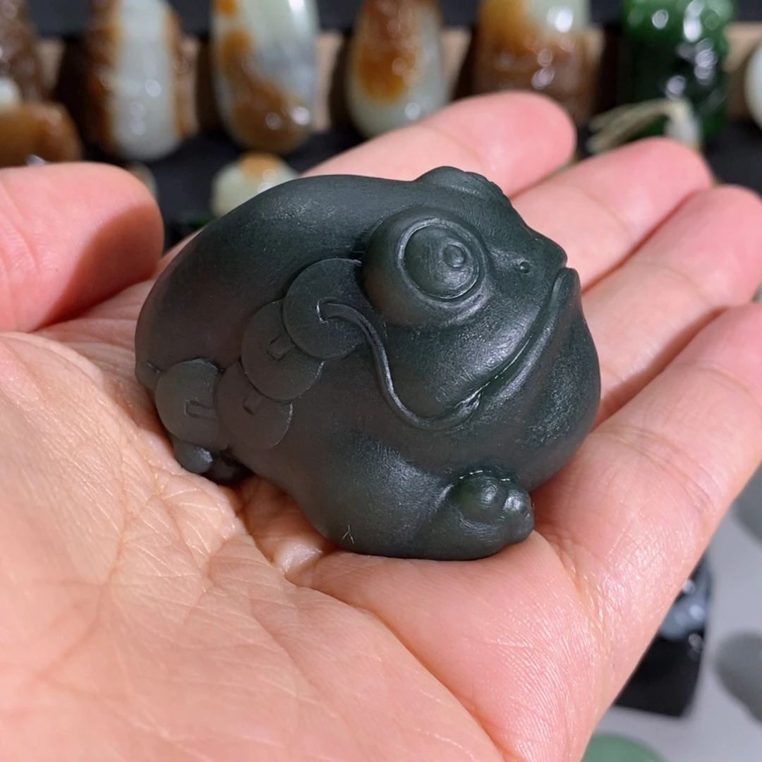 和田玉未镶嵌颈饰武**师定制定制