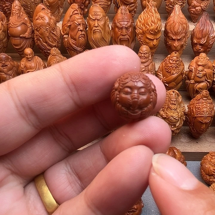 吊坠橄榄核16象宝