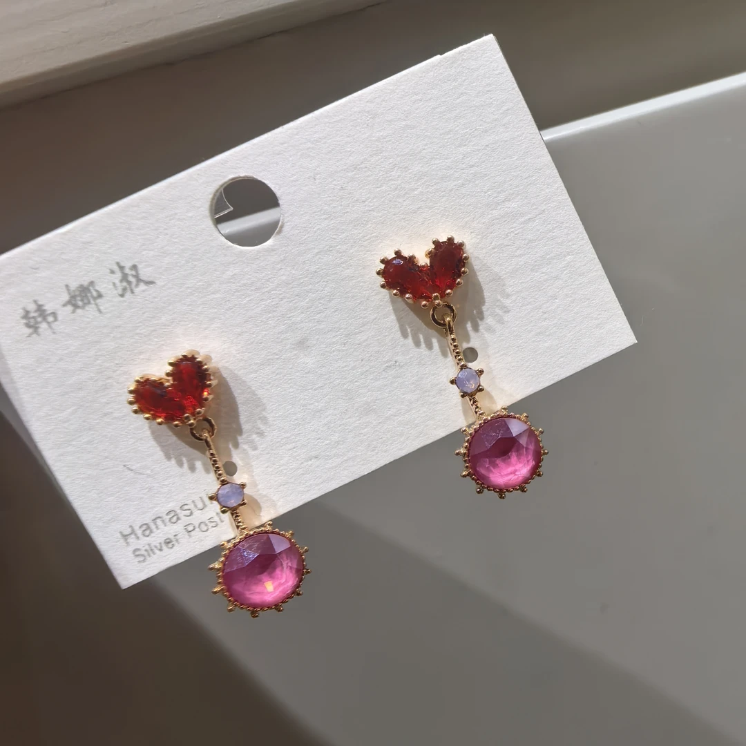 C394红色爱心流苏闪闪泡菜款耳钉耳饰