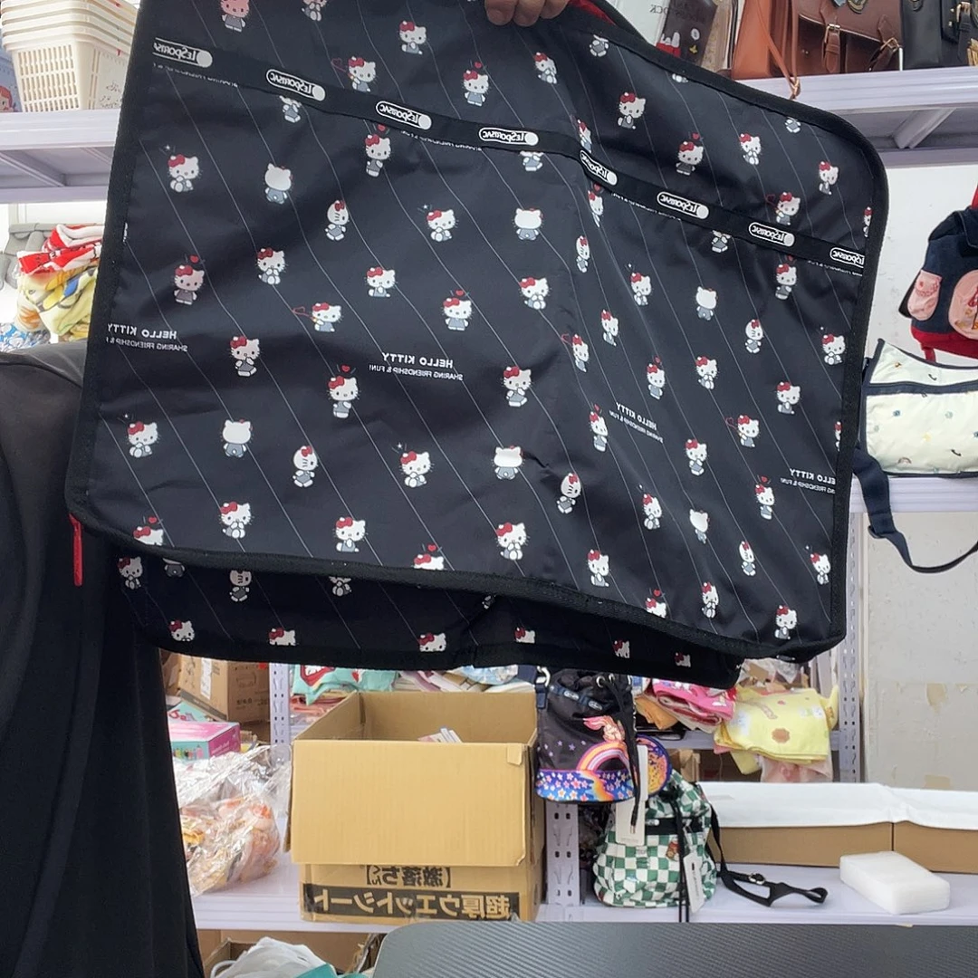 PU化妆包等产品和产品