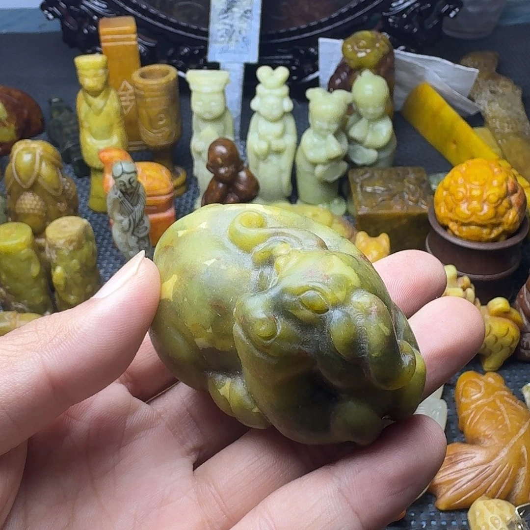 白玉菩提吊坠。。。