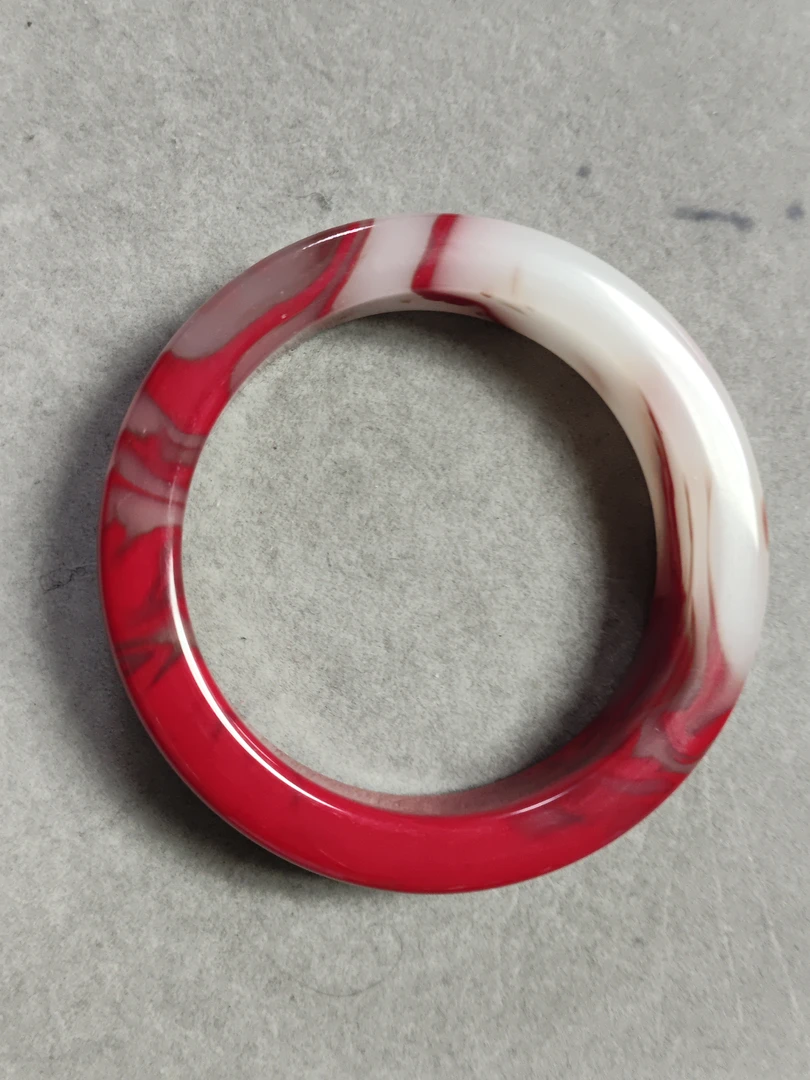 1508号红皮双色公主方手镯