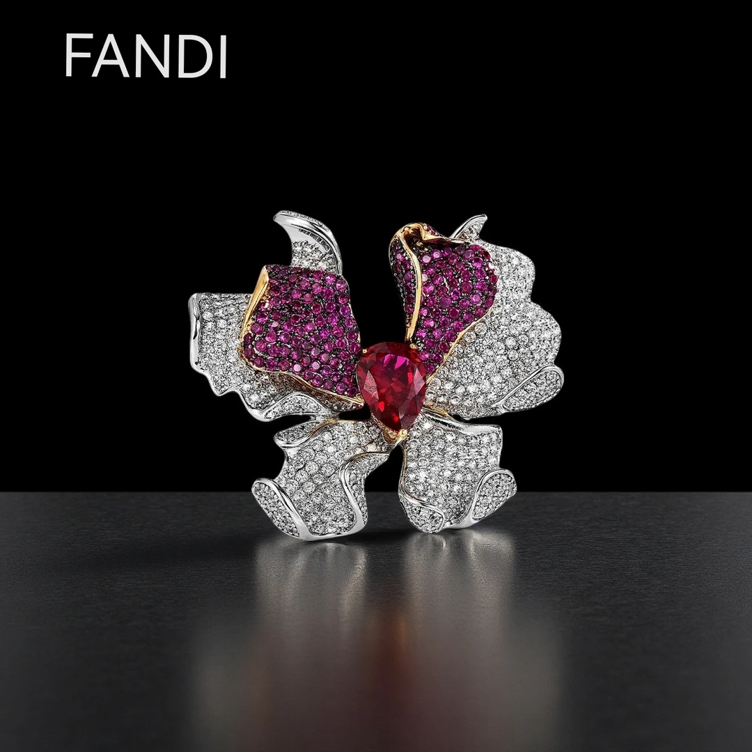 铜合金锆石胸针 32941法式复古三色浪漫重工时尚蝴蝶胸针高端大气