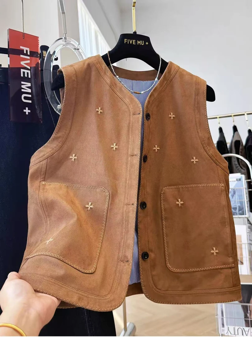 高级感时髦洋气麂皮绒刺绣叠穿马甲背心外套女秋季无袖坎肩上衣