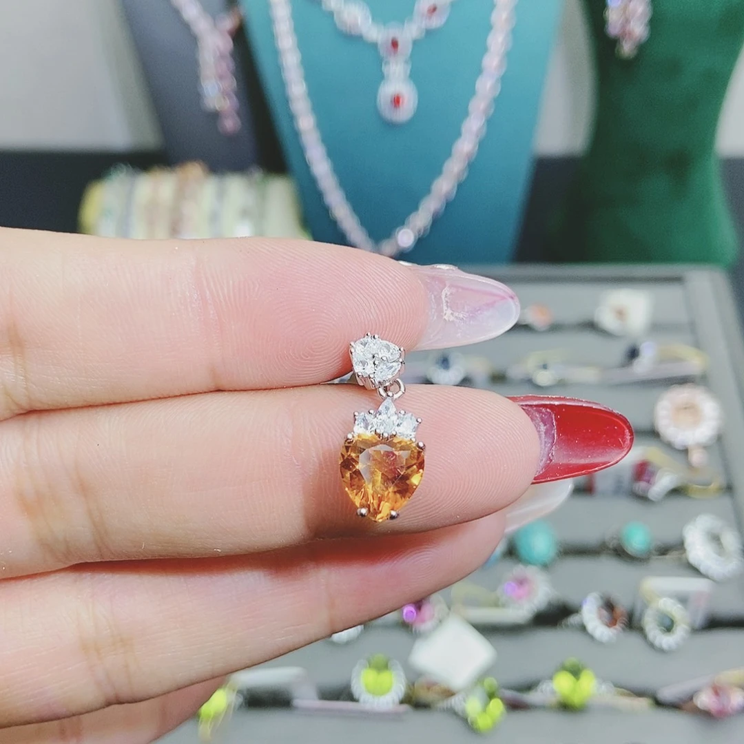 【闪购商品】吊坠(不含链)银S925镶嵌黄晶