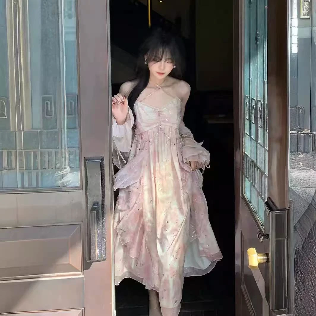 弥春粉调 仙气温柔碎花V领高腰荷叶边亮片吊带连衣裙夏季