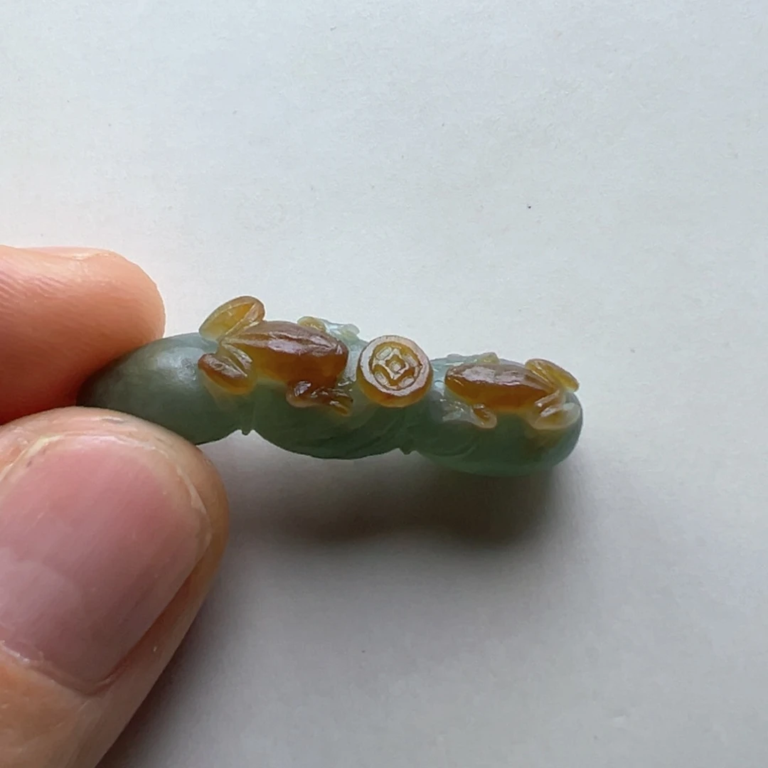 未镶嵌定制翡翠缅甸翡翠A货红翡青蛙大福利