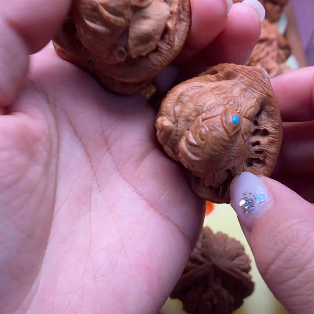 桃核吊坠吉祥如意金蝉