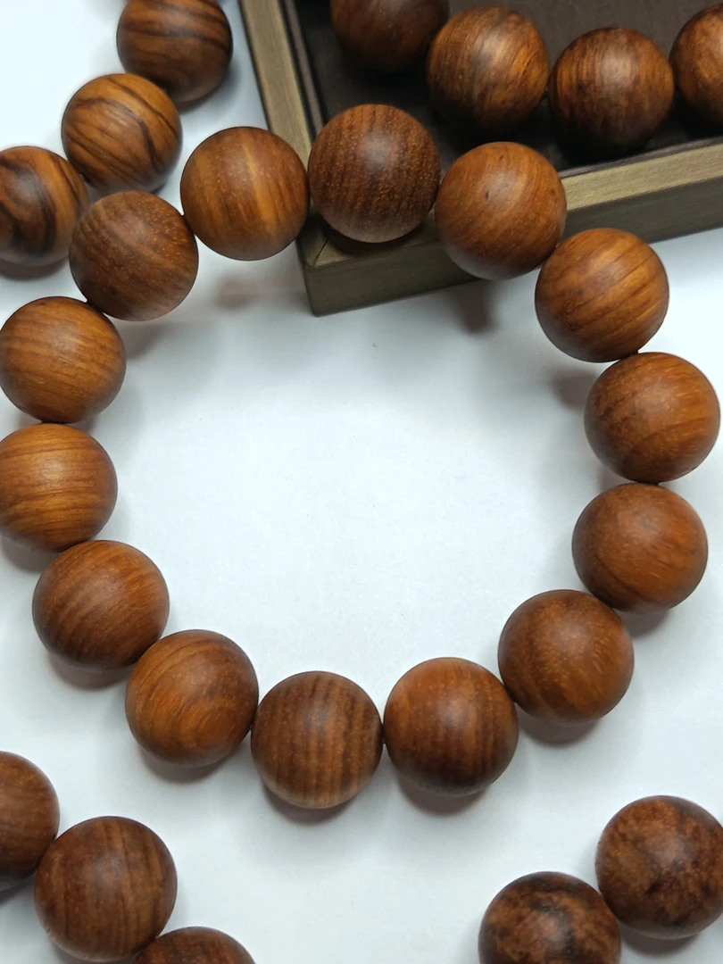 A166 贡木圆珠手串16mm