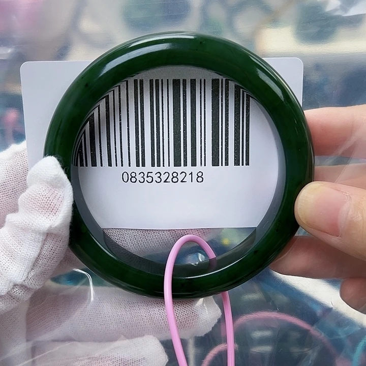 和田玉手镯未镶嵌微瑕5859