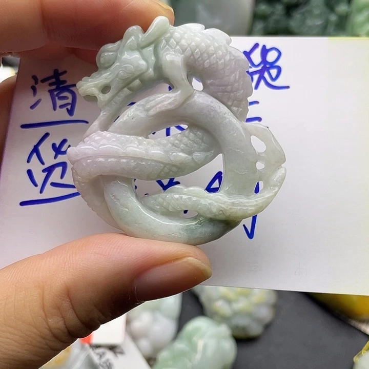 颈饰未镶嵌翡翠天然翡翠