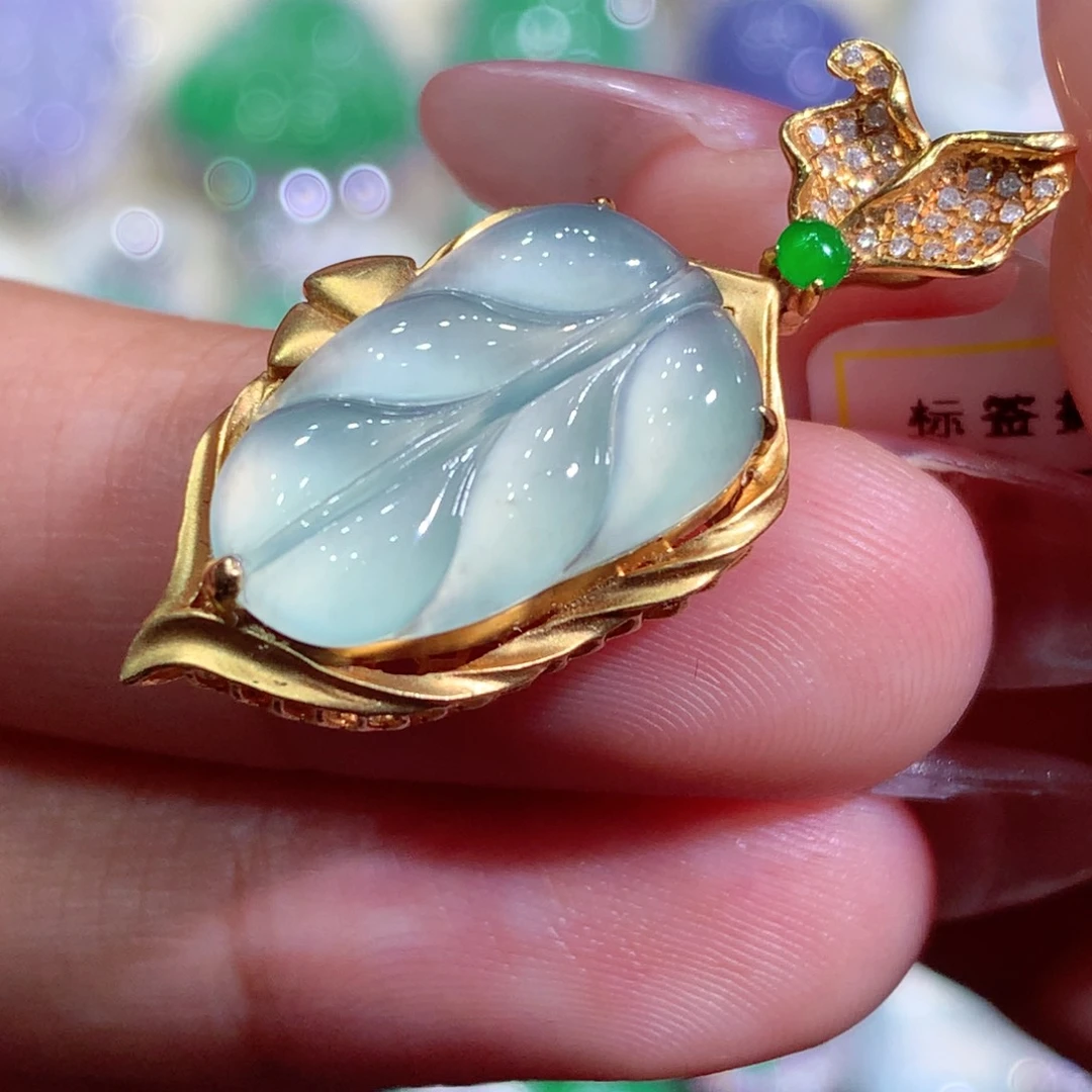 翡翠18K金镶嵌吊坠(不含链)