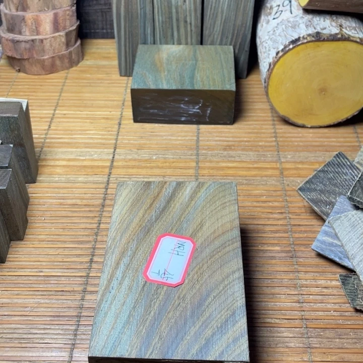 N***H阿根廷绿檀方块料