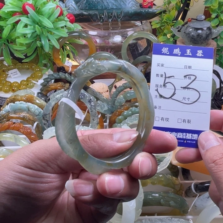 未镶嵌蛇纹石玉手镯