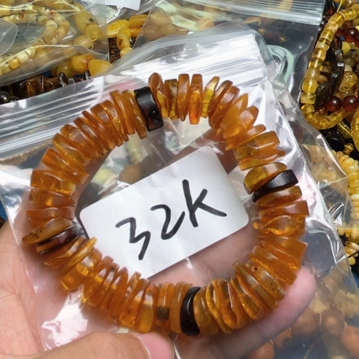 琥珀未镶嵌珠宝奇石