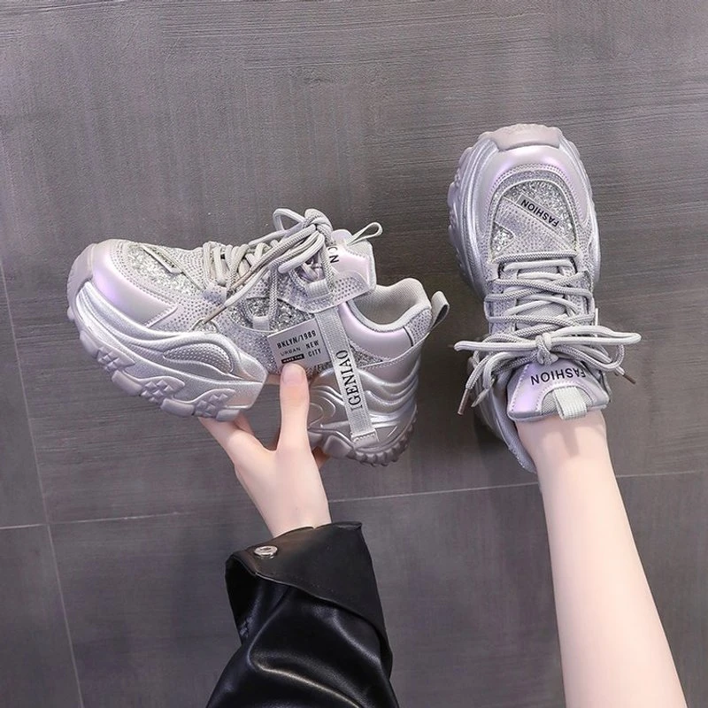 老爹鞋女2025时尚百搭秋冬新款网面透气系带厚底内增高运动休闲鞋