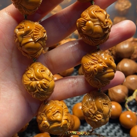 橄榄核吊坠富*6八大财神