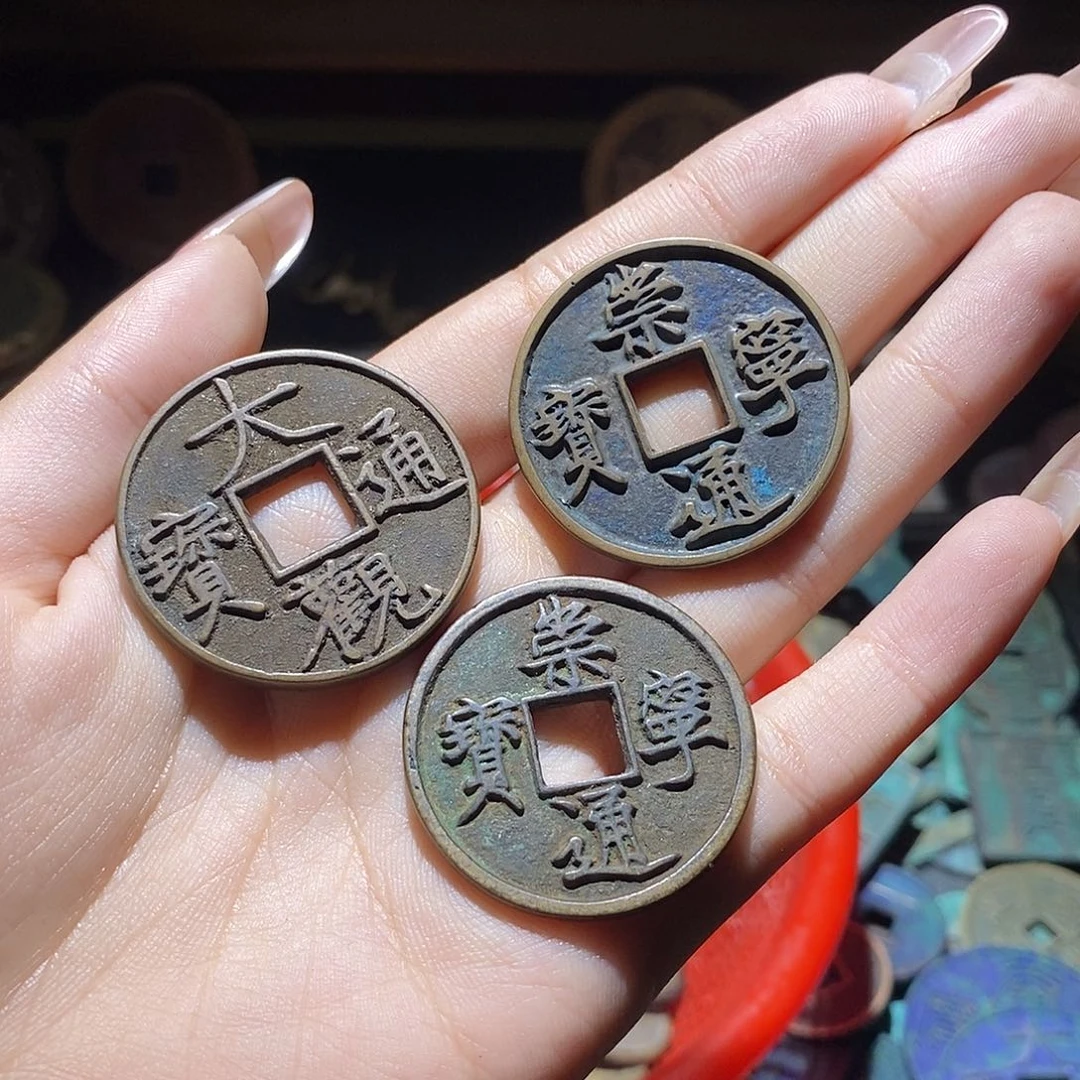 奇***品铜现代仿制工艺品