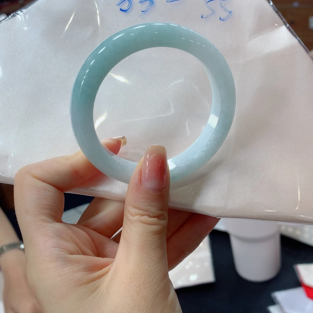 未镶嵌手镯翡翠买断