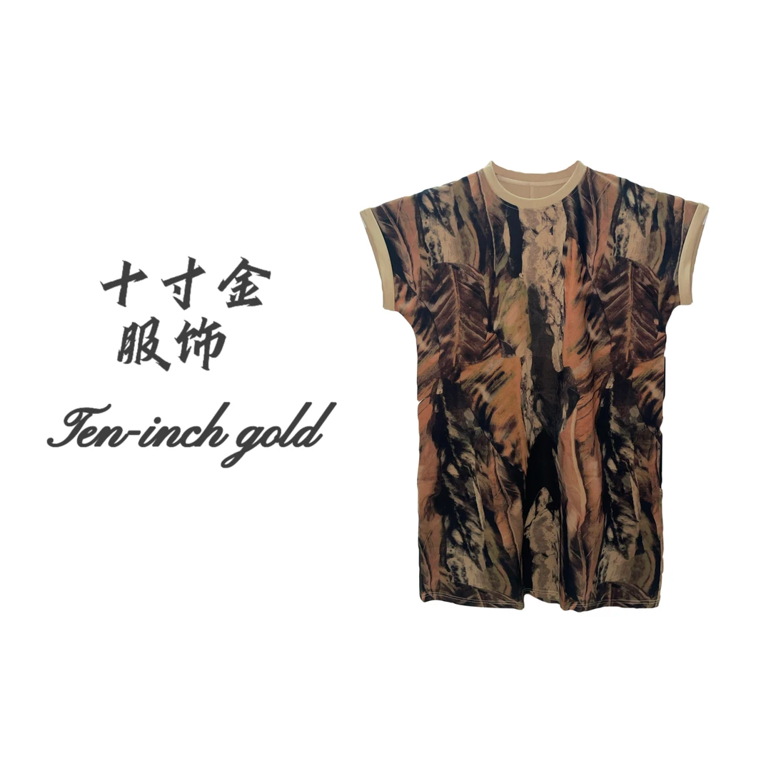 2025夏季新款松弛感落肩圆领连衣裙时尚印花复古休闲百搭