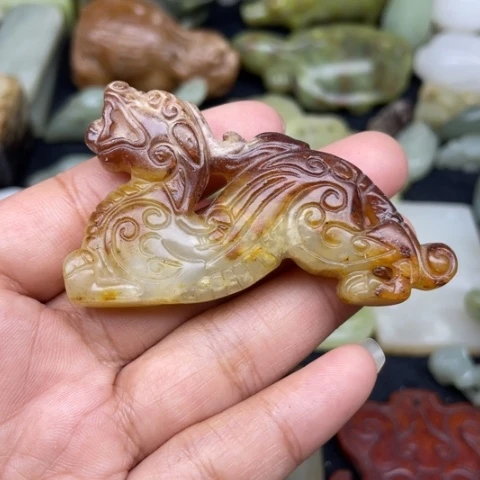 蛇纹石玉未镶嵌颈饰74