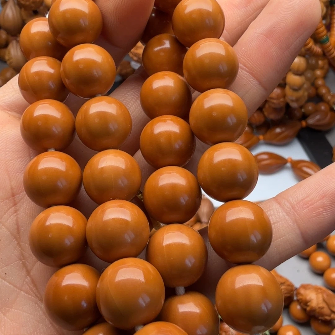 吊坠橄榄核猴头龙