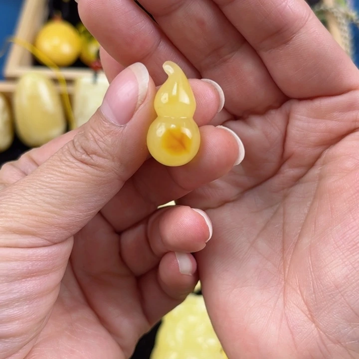 琥珀珠宝奇石未镶嵌琥珀