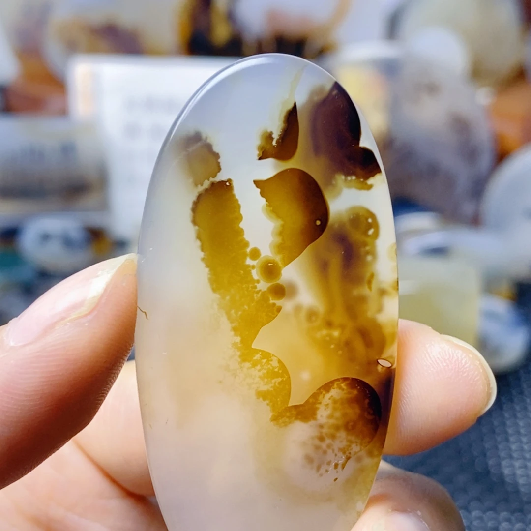 玛瑙/玉髓未镶嵌珠宝奇石